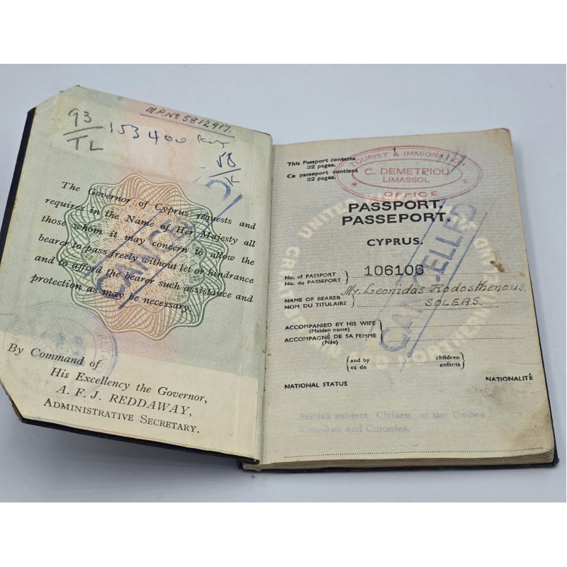 CYPRUS 1958 ISSUE BRITISH ADMINISTRATION PASSPORT CANCELLED ANTIQUES & OTHER COLLECTIBLES