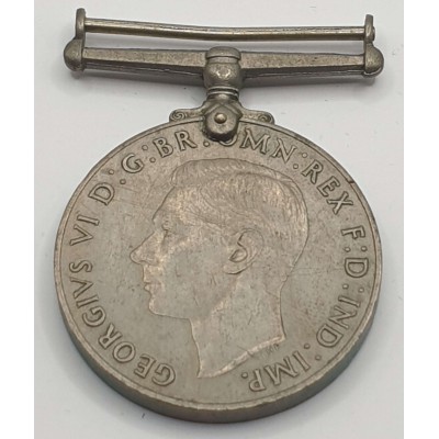 GREAT BRITAIN UK ENGLAND WWII The Defense Medal 1939 - 1945 KGVI