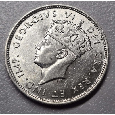 CYPRUS SILVER 9 PIASTRES COINS 1940 AU+