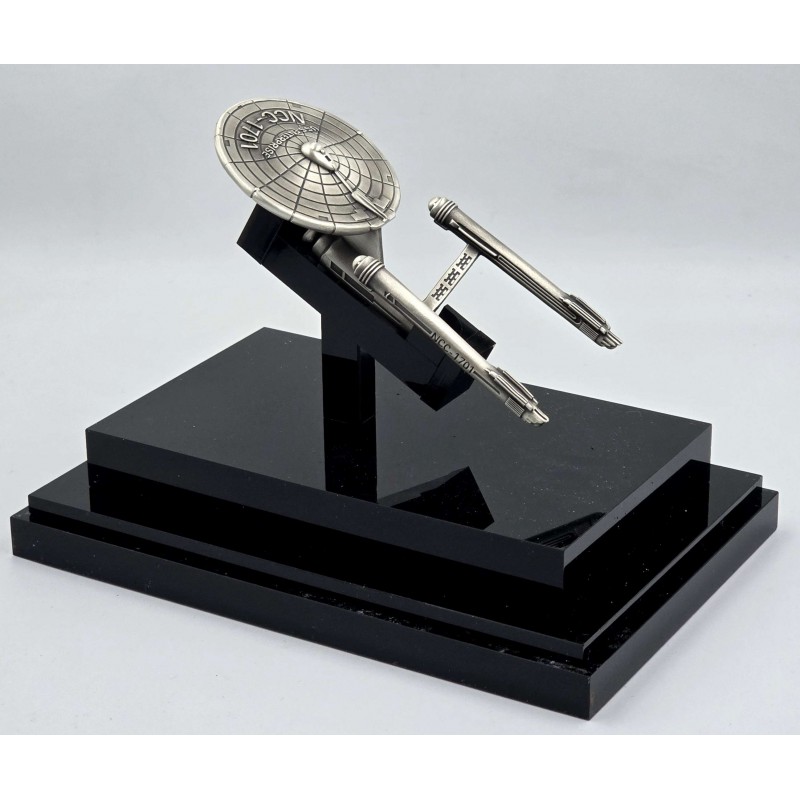 STAR TREK USS ENTERPRISE NCC 1701 3 Oz Silver Coin Samoa 2024 GOLD AND SILVER BULLION