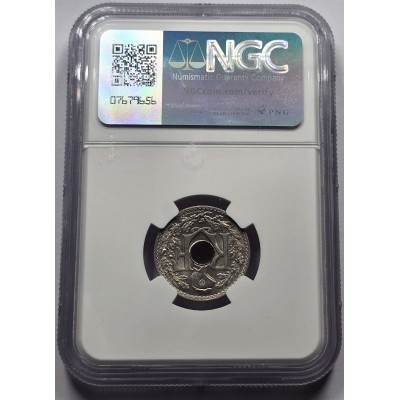 France 10 Centimes 1933 unc coin NGC MS66