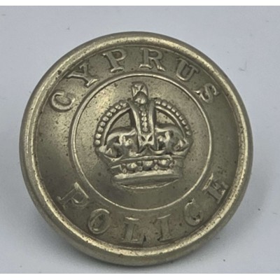 CYPRUS POLICE 1950 UNIFORM BUTTON OF BRITISH ADMINISTRATION QEII REIGN