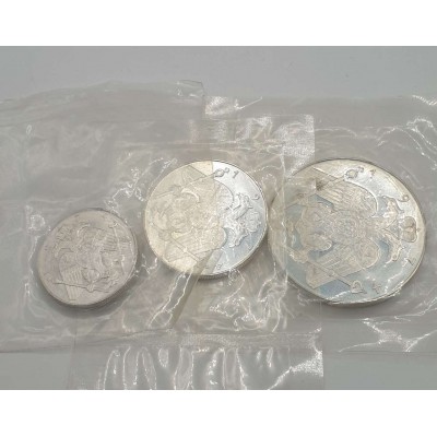 CYPRUS 1974 SILVER SET OF MAKARIOS MEDALS £12 £6 £3 BU SEALED