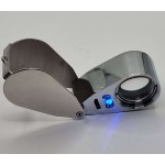 HIGH QUALITY FOLDING MAGNIFIER WITH LED AND UV LIGHTING  X 40 ACCESSORIES & SUPPLIES